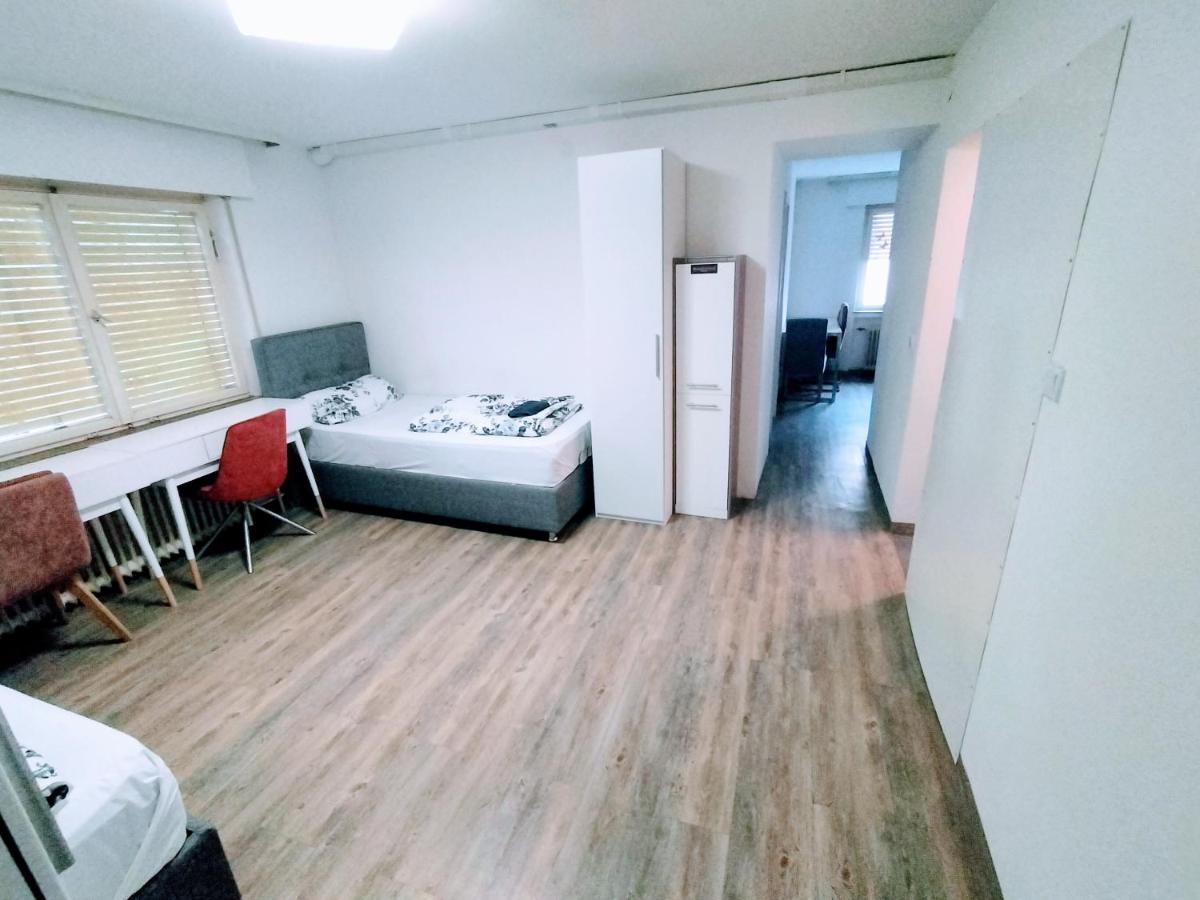 Fmi110 Next To Airport Apartment Russelsheim Bagian luar foto