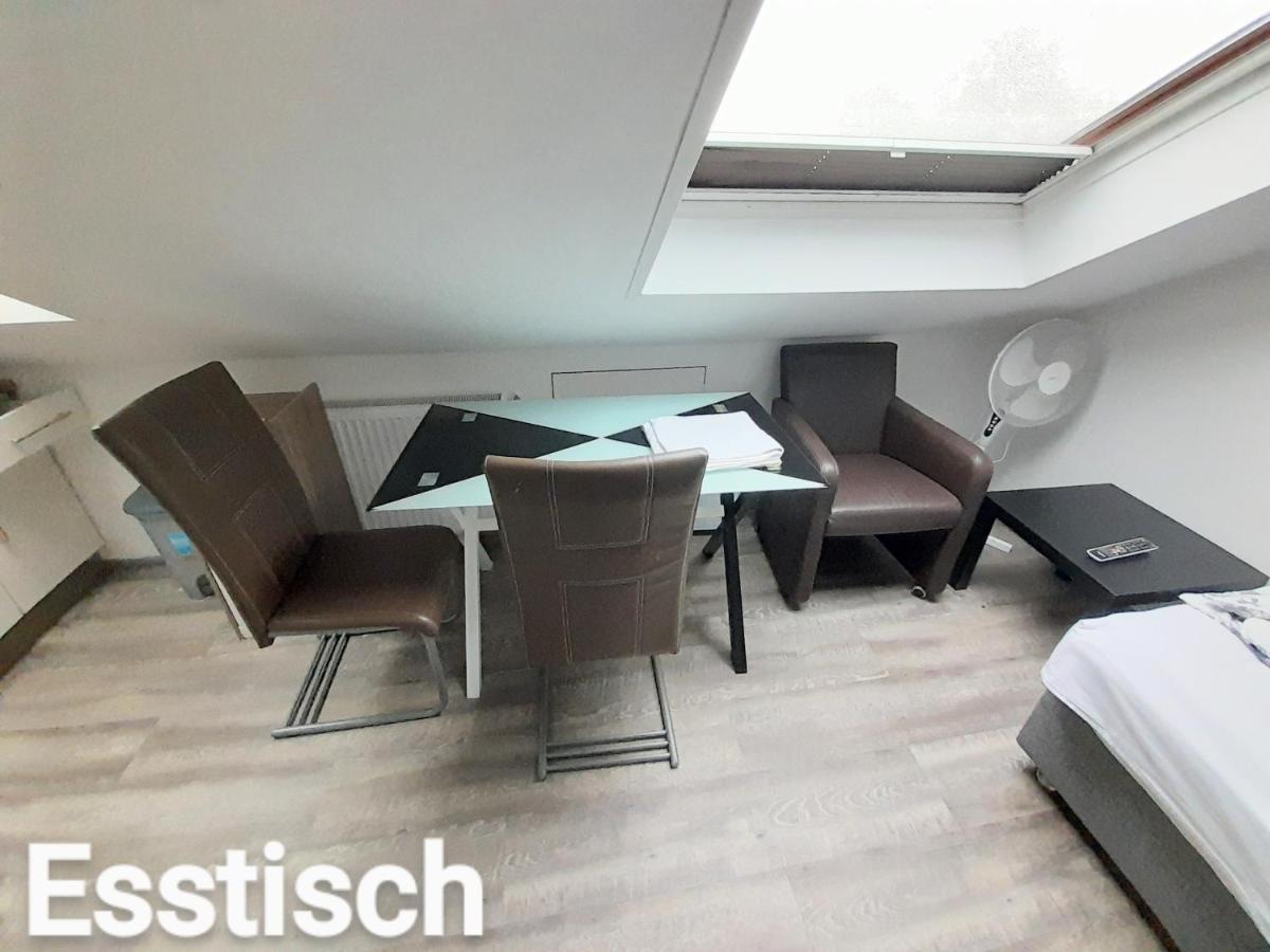 Fmi110 Next To Airport Apartment Russelsheim Bagian luar foto