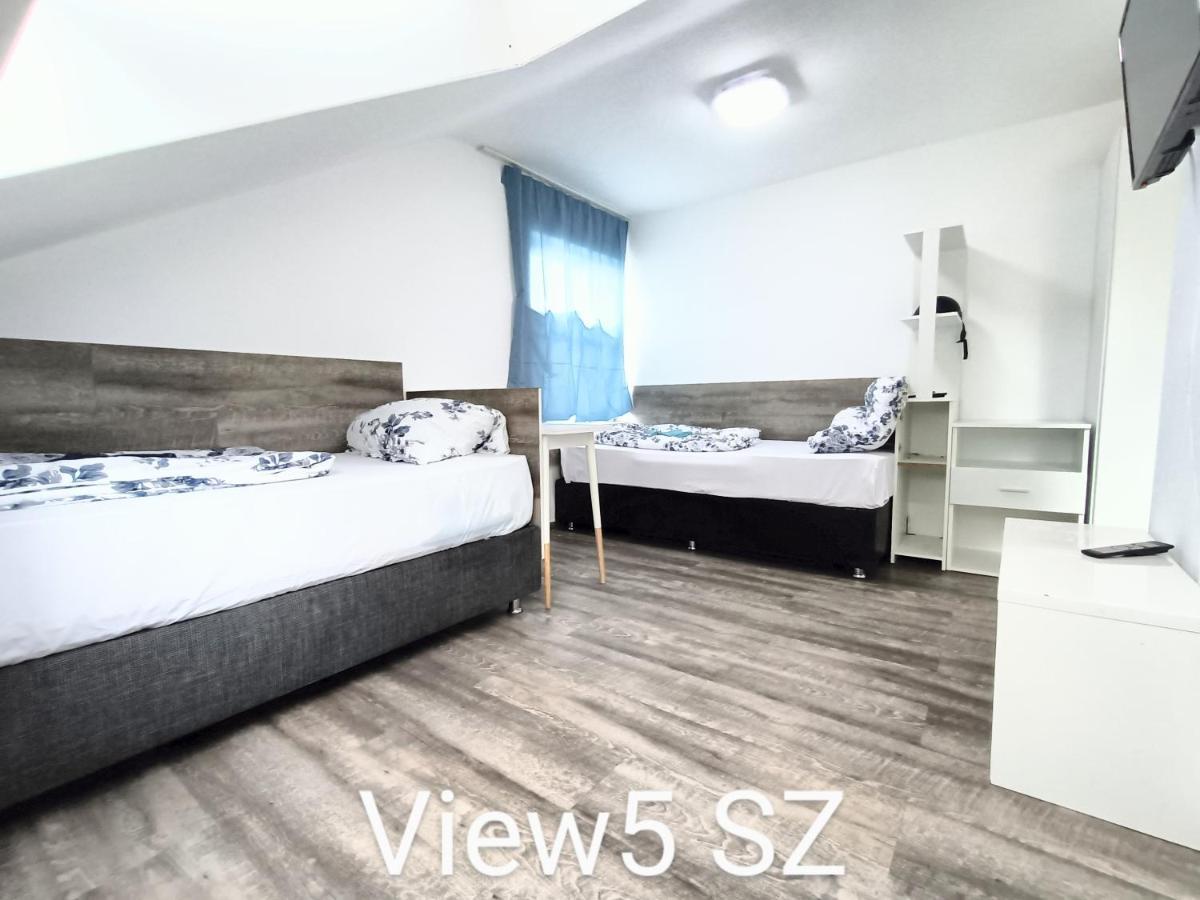 Fmi110 Next To Airport Apartment Russelsheim Bagian luar foto
