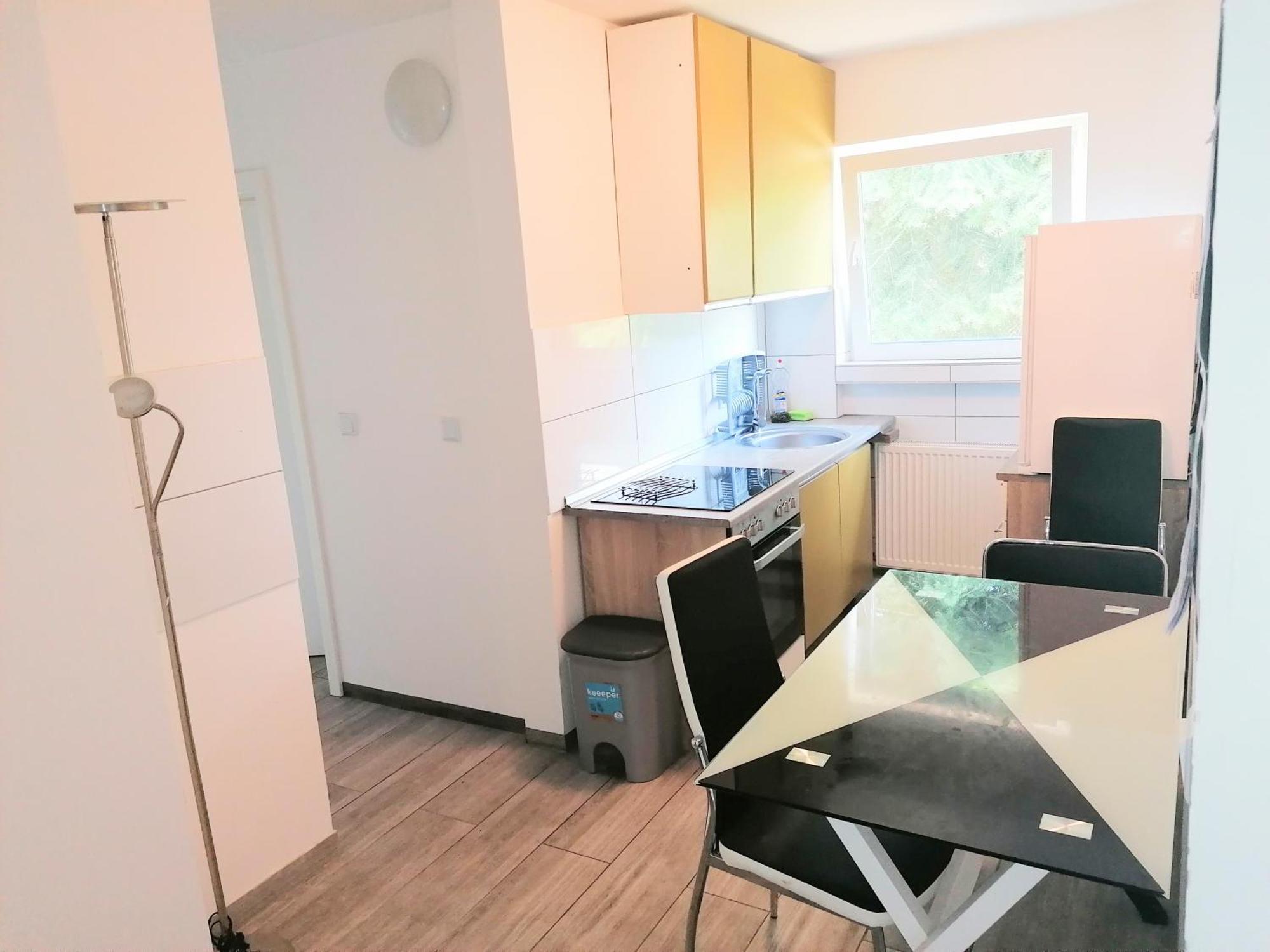 Fmi110 Next To Airport Apartment Russelsheim Ruang foto