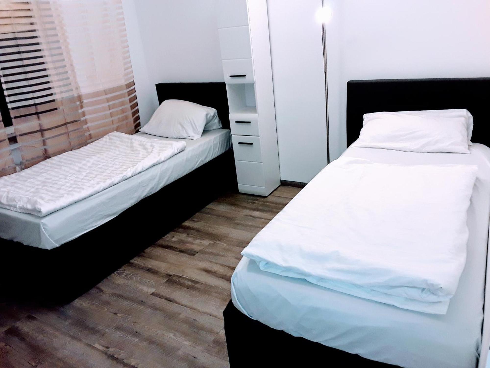 Fmi110 Next To Airport Apartment Russelsheim Ruang foto